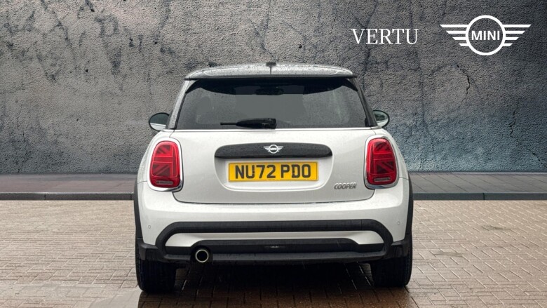 MINI Hatchback 1.5 Cooper Classic 3dr Auto Petrol Hatchback